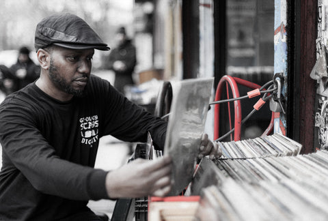 GE-OLOGY “STAYS DIGGIN” T-SHIRT W/MIX CD & 7-INCH VINYL