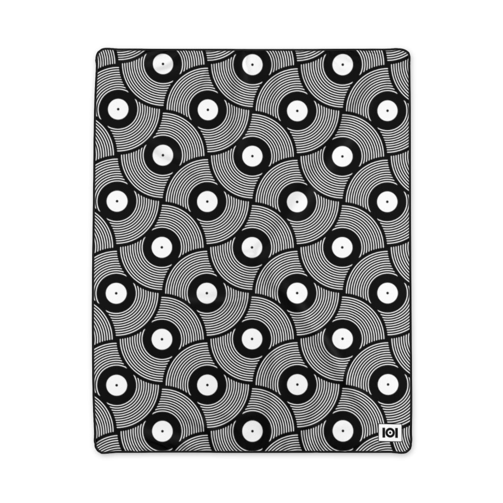 VINYL 02 PATTERN POLYESTER BLANKET - BLACK VINYL 02 PATTERN POLYESTER BLANKET - BLACK