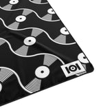 VINYL 01 PATTERN POLYESTER BLANKET - BLACK