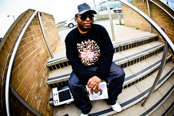 MARC MAC "HIPOLOGY" MIX CD & T-SHIRT