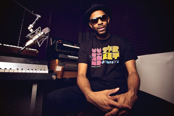 WAAJEED "ELECTRIC STREET ORCHESTRA" MIX & T-SHIRT