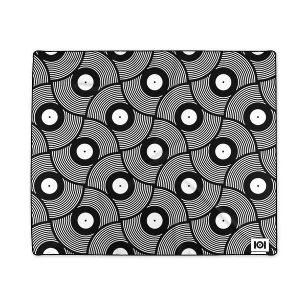 VINYL 02 PATTERN POLYESTER BLANKET - BLACK