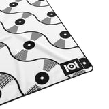 VINYL 01 PATTERN POLYESTER BLANKET - WHITE