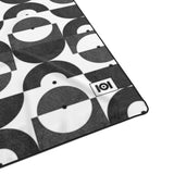 ABSTRACTIONS 01 PATTERN BLANKET - BLACK